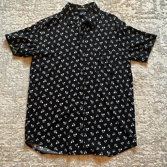 Hot Topic Black & White Mushroom Button Down Shirt Unisex Size M Like New! - Picture 1 of 7